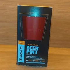 COPO DA STANLEY COM CX TAMPA E ABRIDOR COR VERMELHO