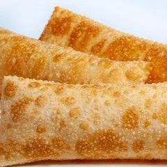 Pastel Brócoliss C/ Bacon e Muçarela