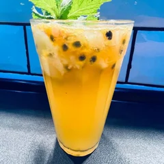 Soda com frutas Amarelas