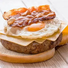 Buffalo Burger | Hamburguer de Carne Nobre, Queijo Derretido, Bacon e Ovo Frito