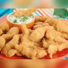 Quentinha Isca de frango à milanesa