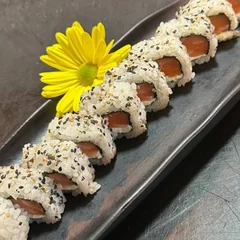 Uramaki Salmão – 10 Peças