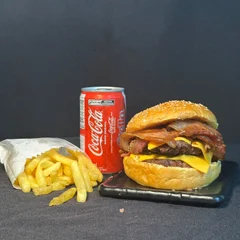 Tradicional  + Coca Cola Lata 220ml & Fritas +  R$ 18,99 leve outro burger