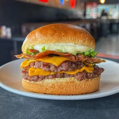 Big Smash Tasty + R$ 19,99 leve outro burger
