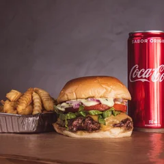 Combo X Salada  + Refri + Batata