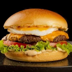 On board X-Egg - Burguer tradicional - queijo - ovo - salada - maionese