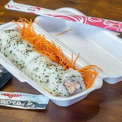 Uramaki de Salmão Grelhado - 10 unidades