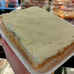 Cuca de Leite Ninho