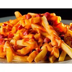 - Batata Frita Com Cheddar E Bacon