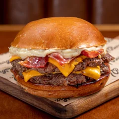 Duplo Cheddar Bacon