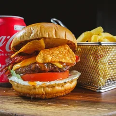 Combo Solteiro Brutus Texas + Batata + Refri 350ml