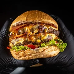 Burger Double Turbo Com 2 Burgers de Fraldinha Queijo Em Dobro e Bacon em Tiras