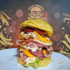 X-Sadam - O único com 540gr de gostosura.