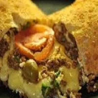Pastel de Carne moída com mussarela