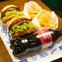 2 Saladinhos + Fritas + Refrigerante 600ml
