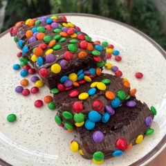 Bolo Caseirinho de Chocolate com Confeti