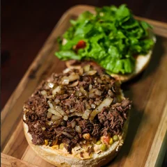 Xis Carne Louca Acebolado