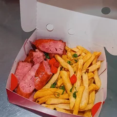 Fritas com lingüiça Artesanal