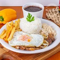 Bife à Cavalo c/ Fritas