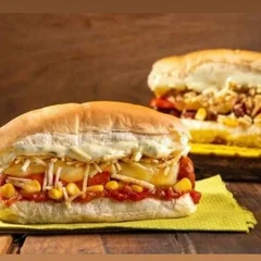 Dogão de carne moída com duas linguiças (Pernil) 19cm