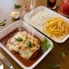 Parmegiana de Frango com catupiry, Presunto e queijo (Individual) 