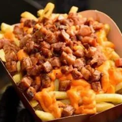 Batata Frita Supreme com Cheddar e Bacon