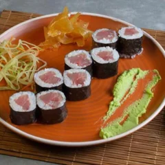 MAKI ATUM 8 UND