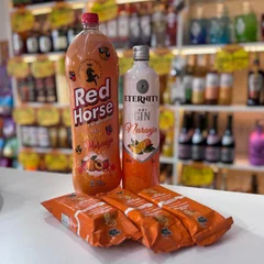 COMBO GIN ETERNITY SABOR LARANJA 900ML + 1 RED HORSE SABOR PESSEGO E MORANGO 2L + 3 GELO DE COCO SABOR LARANJA 200ML 