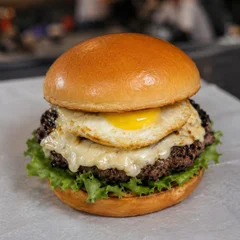 Burger egg (ovo)
