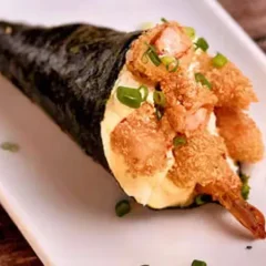 TEMAKI DE CAMARÃO EMPANADO