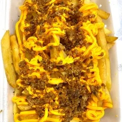 Batata Palito com cheddar e bacon