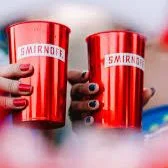 COPO DE FERRO DA SMIRNOFF SELECOFF NA COR VERMELHO 500ML 