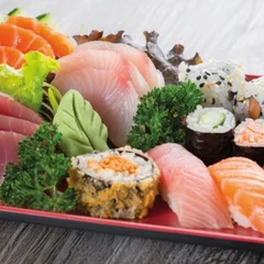 COMBO ELITE SUSHI 1 - 46 PEÇAS DELICIOSAS + REFRI A ESCOLHER