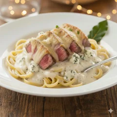Iscas de Filé Mignon ao molho Gorgonzola