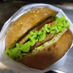 08. Hambúrguer