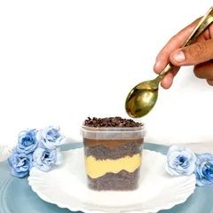 Bolo no Pote-Maracujá com Brigadeiro