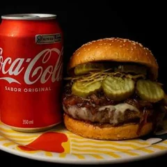 Burguer Pantera Agridoce + Coca Lata 350ml