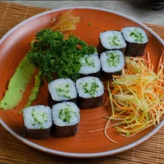 MAKI PEPINO 8 UND
