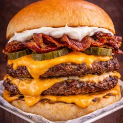 TRUTA SMASH BURGER 