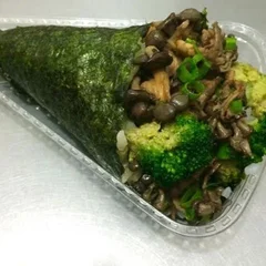 TEMAKI DE SHIMEJI-MEDIO