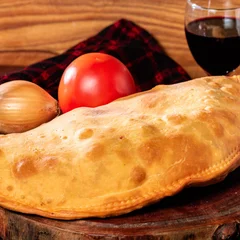 PIZZA FRITA TRADICIONAL P