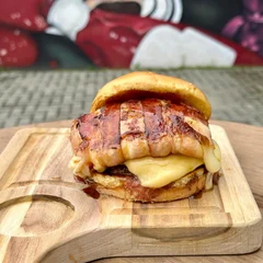 SEM FRESCURA BURGER 