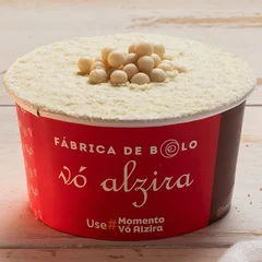 Bolo de Pote de Mousse Feito com Ninho