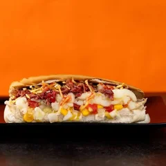 Hot Dog Purê c/Carne Seca 