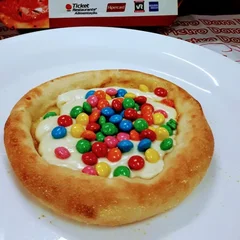 Esfiha Doce de Confete branca