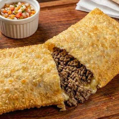 Pastel de Carne 30cm  - Escolha uma opção: