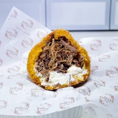 Coxinha de Costela com Cream Cheese