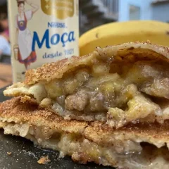 Pastel De Banana com Canela