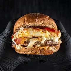 Picanha double com Catupiry, alho frito e Bacon em Tiras