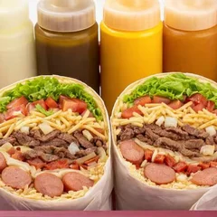 Hot Dog - Alcatra Acebolada (Salsicha, Alcatra, Queijo, Batata Palha...)